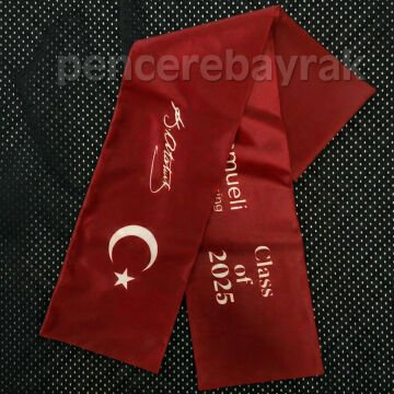 The University of California, Irvine 2025 Mezuniyet Atkısı – Özel Tasarım