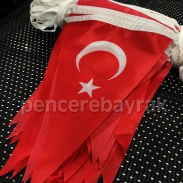 Üçgen ☪ Türk bayrağı | İpe Dizili Flama ( 25 mt ) 20x30 cm