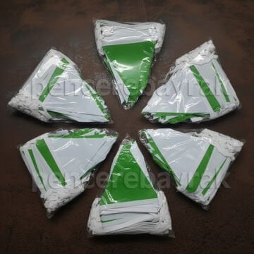 Baskısız Üçgen Bayrak | Yeşil Beyaz