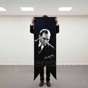 Atatürk Portreli Siyah Kırlangıç Bayrağı 50x150 cm Saten Baskılı