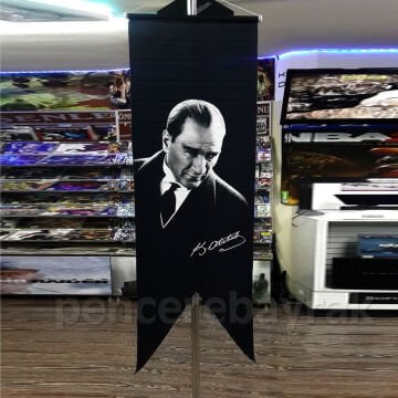 Atatürk Portreli Siyah Kırlangıç Bayrağı 50x150 cm Saten Baskılı