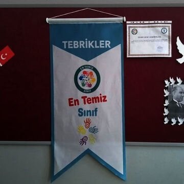 En Temiz Sınıf Flaması | 50x100 cm | HAZIR TASARIM