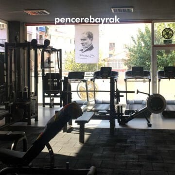 Atatürk Bayrağı – Siyah Beyaz (Beyaz Zemin) | Kod 18